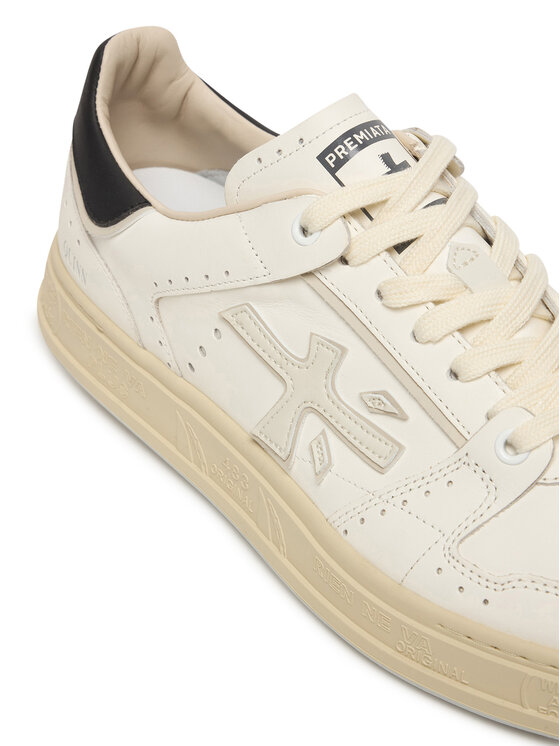 Premiata Sneakersy Premiata Quinn Var 8209 Biały