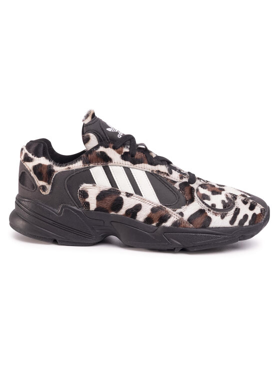 adidas Снікерcи adidas Yung-1 EG8726 Коричневий