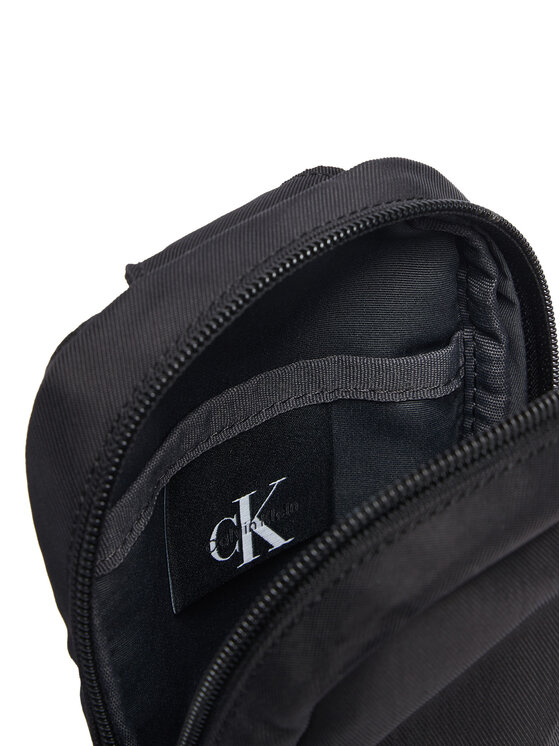 Calvin Klein Мъжка чантичка Calvin Klein Bold Phon Crossbody LV04D1263G Черен