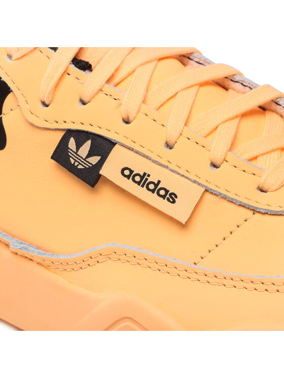 adidas Снікерcи adidas Her Court GY3581 Оранжевий
