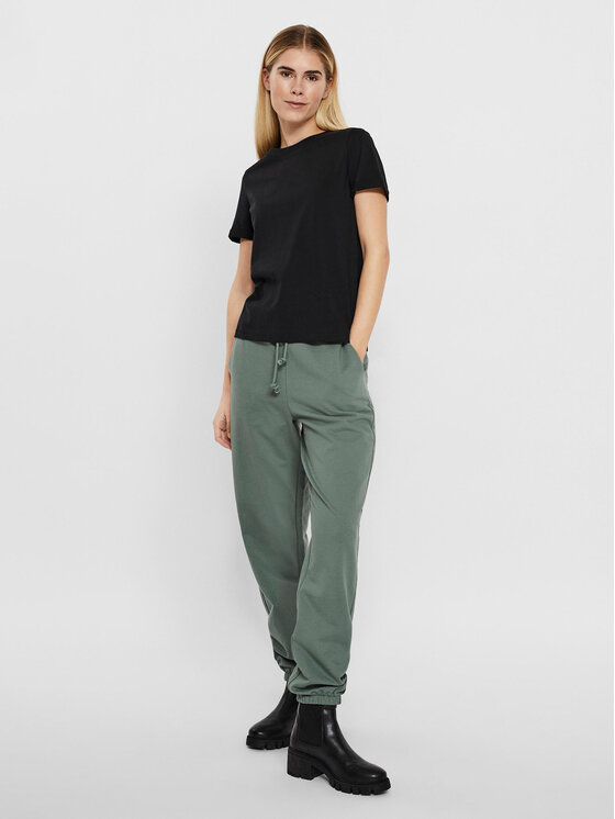 Vero Moda Vero Moda T-shirt Paula 10243889 Crna Regular Fit