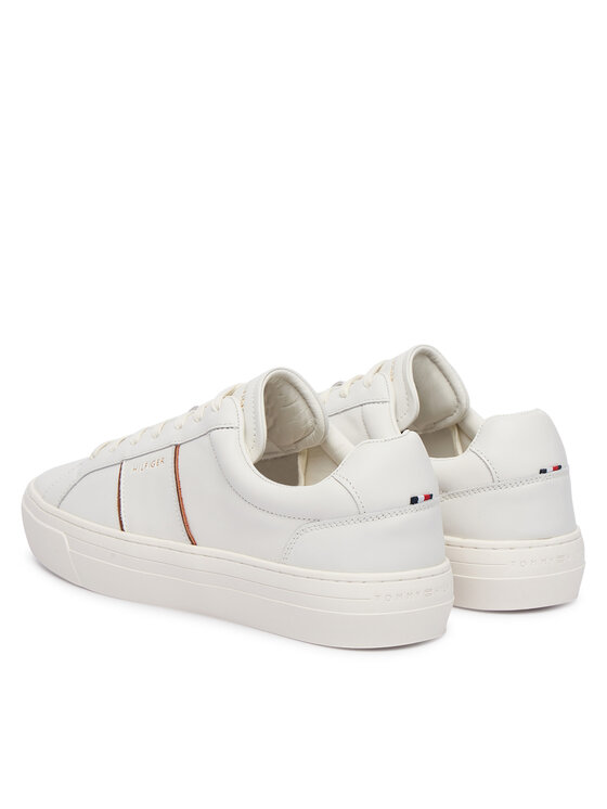 Tommy Hilfiger Sneakers Tommy Hilfiger Dress Casual Leather Sneaker FM0FM05989 Bianco