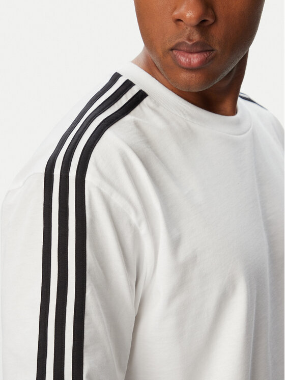 adidas adidas Camiseta Little Santas Helper Graphic LG5060 Blanco Regular Fit