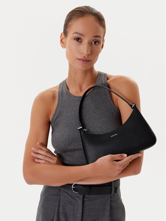 Calvin Klein Kabelka Calvin Klein Ck Must Small Shoulder Bag LV04F3096G Čierna