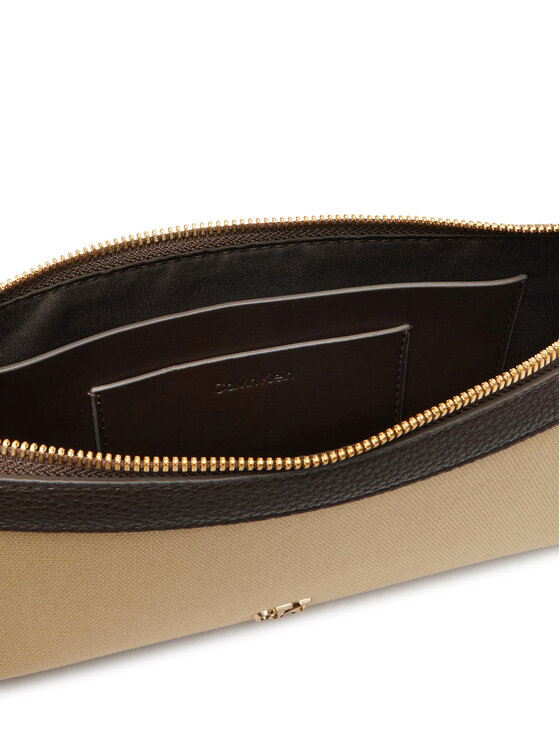Calvin Klein Borsetta Calvin Klein Ck Canvas Convertible Pouch LV04F1126G Beige