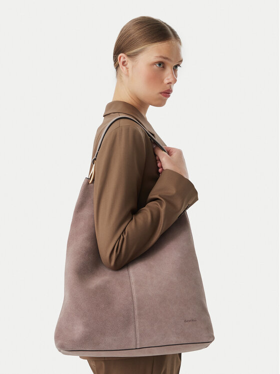 Calvin Klein Táska Calvin Klein Slouchy Suedelarge Shoulder Bag LV04F3690G Barna