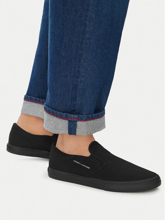 Tommy Hilfiger Tenisówki Tommy Hilfiger Vulc Core Slip On FM0FM05689 Czarny