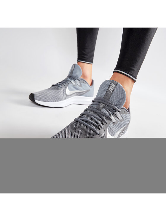 nike downshifter 9 silver
