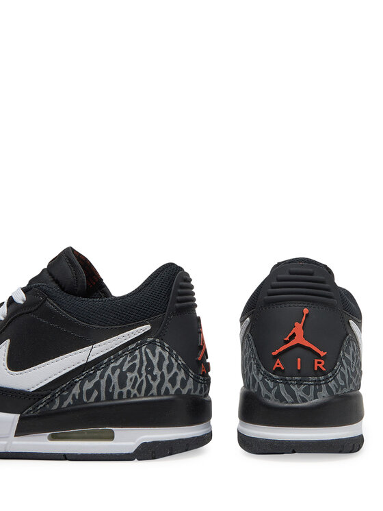Nike Superge Nike Air Jordan Legacy 312 Low (GS) CD9054 018 Črna