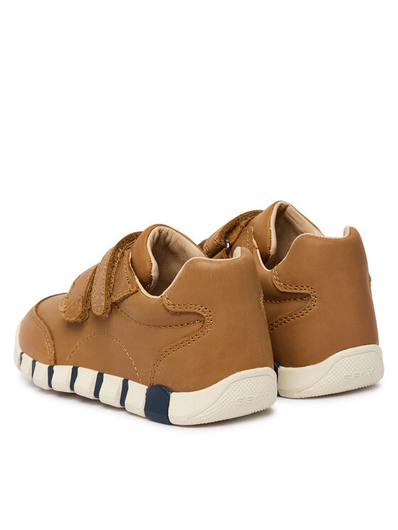 Geox Zapatillas Geox B Iupidoo Boy B5655B 000CL C6627 Marrón