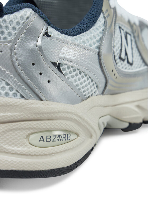 New Balance Sneakersy New Balance GR530KA Srebrny