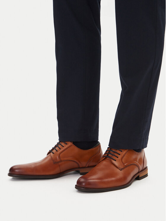 Clarks Pantofi Clarks Craftarlo Lace 26177697 Maro