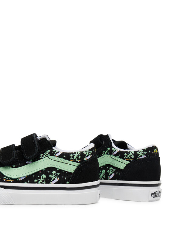 Vans Tenis superge Vans Old Skool V VN000CTGYJ71 Črna