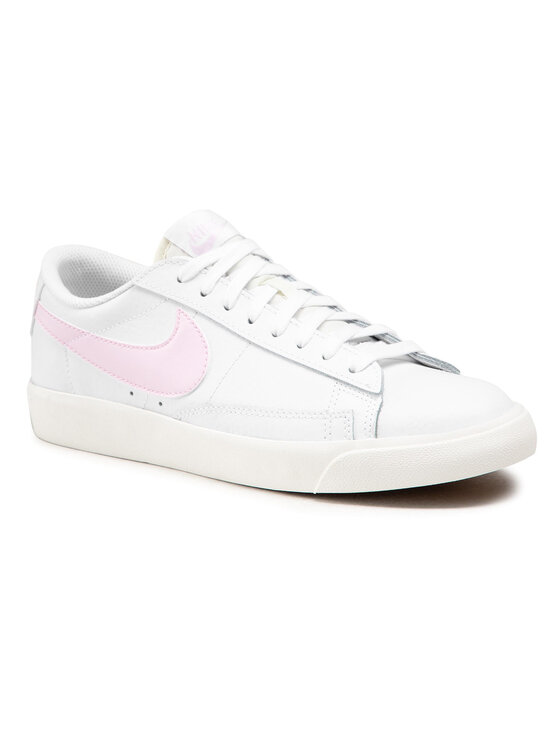 Nike Sneakersy Nike Blazer Low Leather CI6377 106 Bílá
