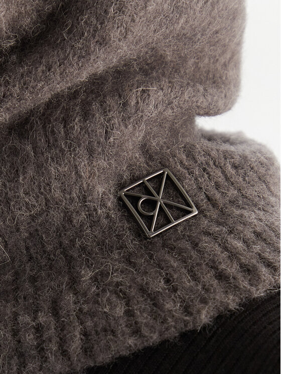 Calvin Klein Balaklavska kapa Calvin Klein Emblem Brushed LV04D8068G Siva