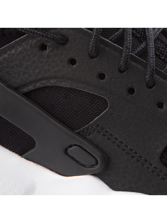 black huaraches ultra run