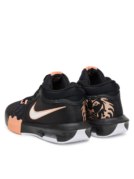 Nike Basketbalové boty Nike Lebron Witness VIII HQ2139-001 Černá