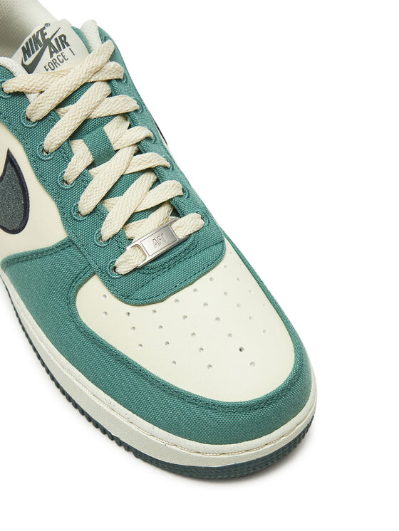 Nike Sneakersy Nike Air Force 1 07 LV8 1 FQ8713 Bílá