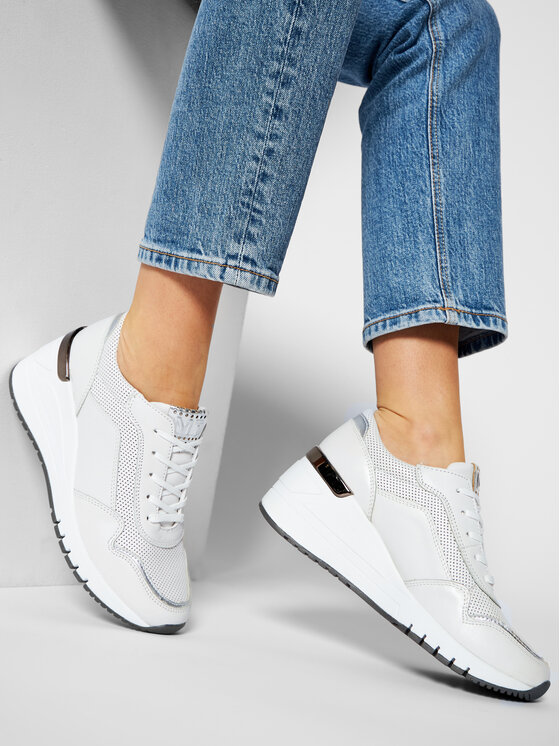 Marco Tozzi Sneakers Marco Tozzi 2-23500-35 Alb