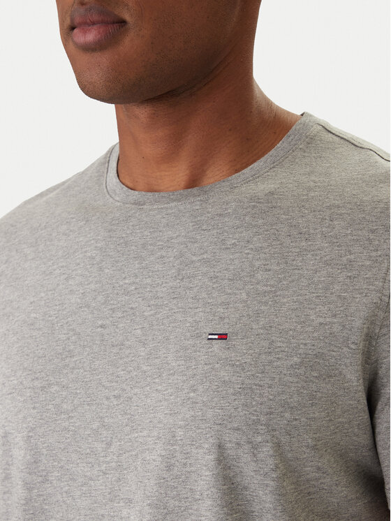 Tommy Jeans Tommy Jeans Camiseta DM0DM04411 Gris Slim Fit