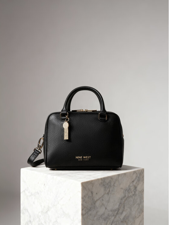 Nine West Kabelka Nine West CEO-Brooklyn-Bliss-LX10159 Černá