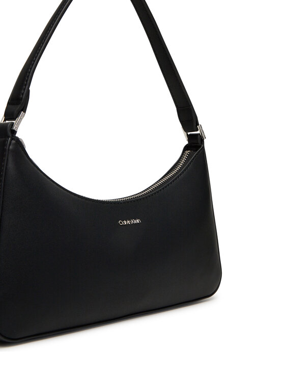 Calvin Klein Kabelka Calvin Klein Ck Must Small Shoulder Bag LV04F3096G Černá