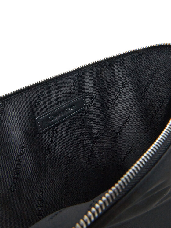 Calvin Klein Pouzdro Na Notebook Calvin Klein Business Tech Laptop Sleeve K50K512937 Černá
