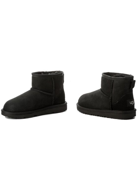 Ugg Snehule Ugg Classic Mini II 1017715K Čierna