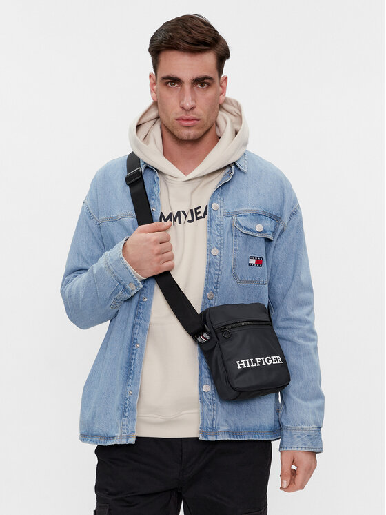 Tommy Hilfiger Crossover torbica Tommy Hilfiger Hilfiger Mini Reporter AM0AM11381 Tamnoplava