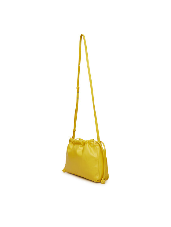 Calvin Klein Jeans Ročna torba Calvin Klein Jeans Drawstring Crossbody26 LV04K3060G Rumena