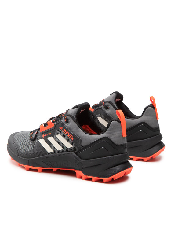 adidas Маратонки за бягане adidas Terrex Swift R3 GTX Gore-Tex GW0254 Черен