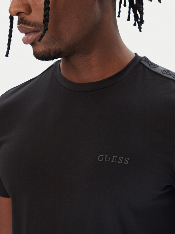 Guess Guess Camiseta U6BM04 K5388 Negro Regular Fit