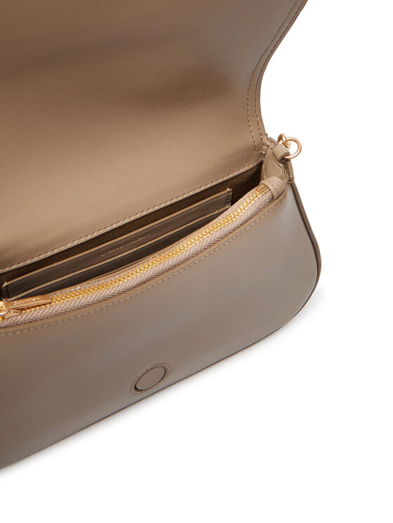 Calvin Klein Torbica Calvin Klein Ck Curved Wallet On Chain LV04F1153G Bež