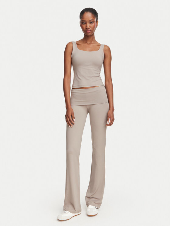 Guess Guess Top V6YP18 K4788 Beige oscuro Slim Fit