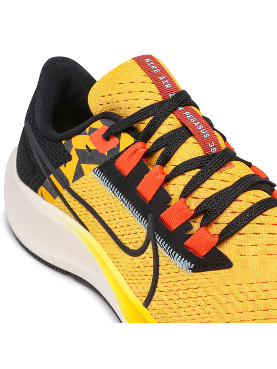 Nike Маратонки за бягане Nike Air Zoom Pegasus 38 DO2423 739 Жълт