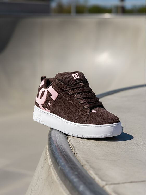 DC Shoes Снікерcи DC Shoes CEO-COURT GRAFFIK PLATFORM DC02422210 Коричневий