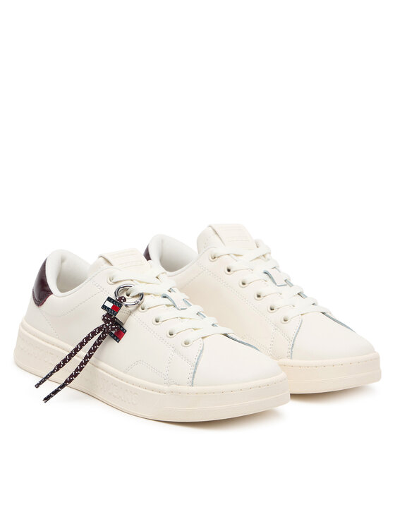Tommy Jeans Laisvalaikio batai Tommy Jeans Tjw Logo Sneaker EN0EN03129 Balta