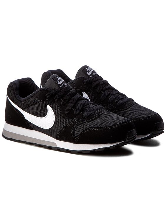 Nike Sneakersy Nike Md Runner 2 (GS) 807316 001 Černá