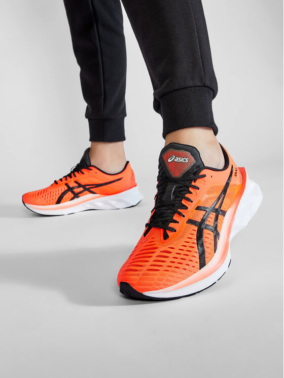 Zapatillas de running Asics Novablast Tokyo 1011B072 Naranja