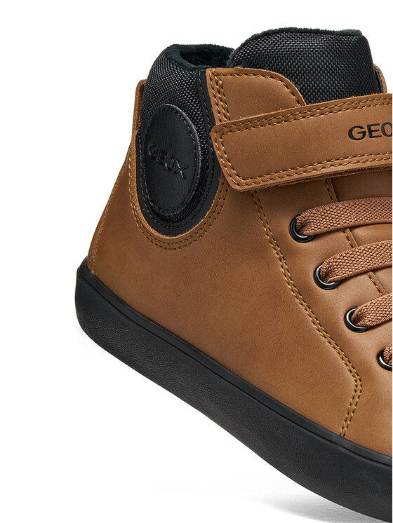Geox Sneakersy Geox J Gisli Boy J465CC 0MEFU C1192 S Hnědá