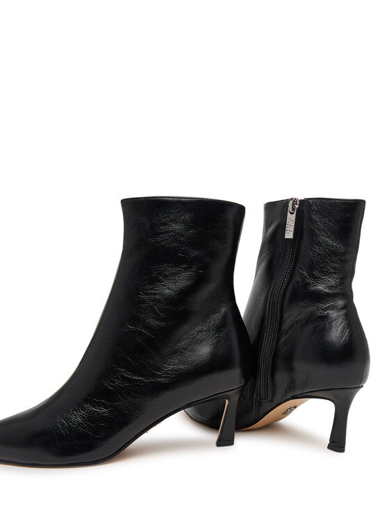 Steve Madden Škornji Steve Madden Lulah 11003282 Črna