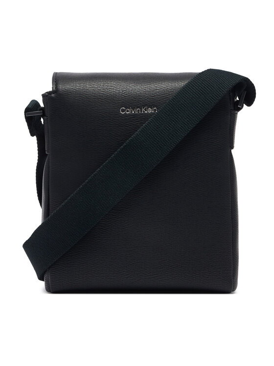 Calvin Klein Válltáska Calvin Klein Emblem Hw Flap Reporter LV04D3506G Fekete