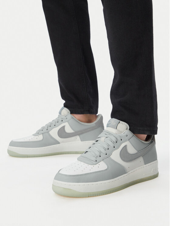 Nike Снікерcи Nike Air Force 1 '07 Lv8 FJ4170 003 Сірий