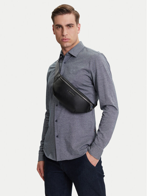 Armani Exchange Сумка на пояс﻿ Armani Exchange XM000848 AF12134 UC001 Чорний