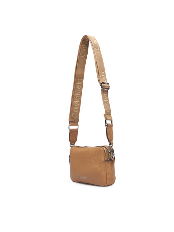 Calvin Klein Ročna torba Calvin Klein Webbing 2X Strap Camera Bag LV04F3656G Bež