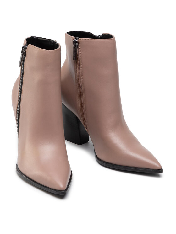 Guess Боти Guess Jakira FL8JKI LEA10 Бежов
