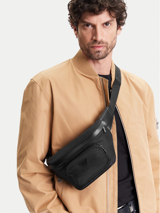 Emporio Armani Torbica oko struka﻿ Emporio Armani Y4O238 Y217J 80001 Crna