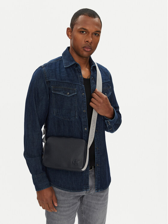 Calvin Klein Jeans Crossover torbica Calvin Klein Jeans Cargo Camera Bag LV04G3081G Plava