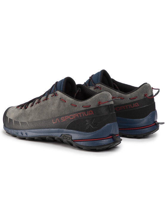 La Sportiva Trekingová obuv La Sportiva Tx2 27G900618 Sivá