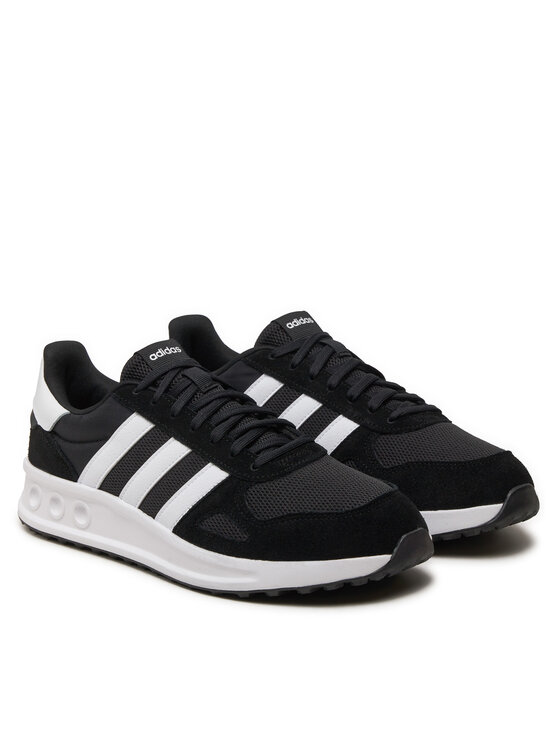 adidas Снікерcи adidas Run 84 IH8613 Чорний